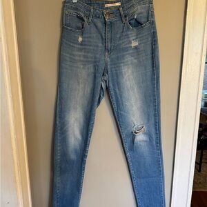 Levi’s Women's High-Rise Skinny Blue Distressed Jeans